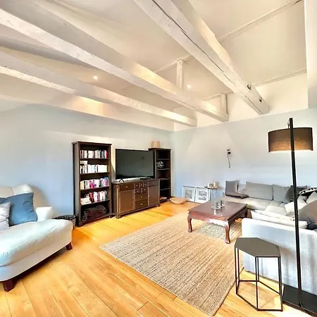 Ferienhaus Schlossstrasse Holiday home *