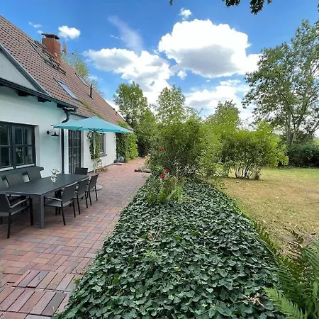 Schlossstrasse Ostseebad Kühlungsborn