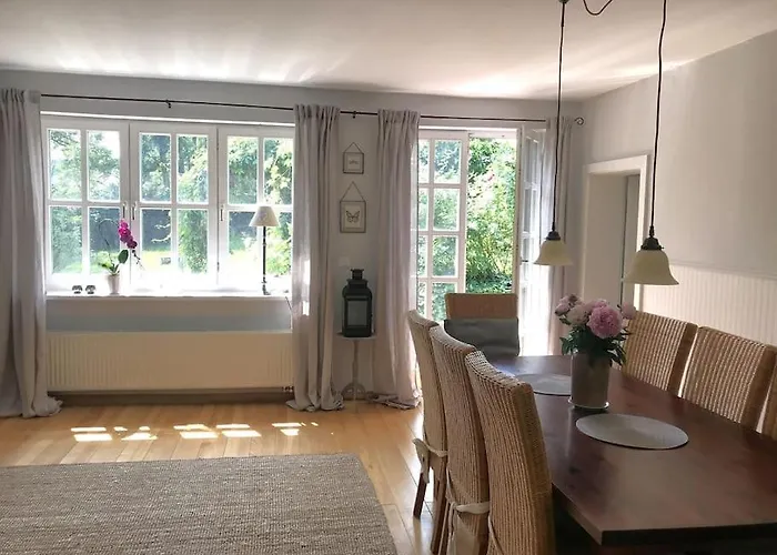 Schlossstrasse Ostseebad Kühlungsborn